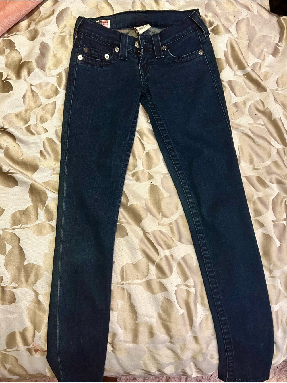 True religion Women's low rise Skinny Jeans in Dark Indigo